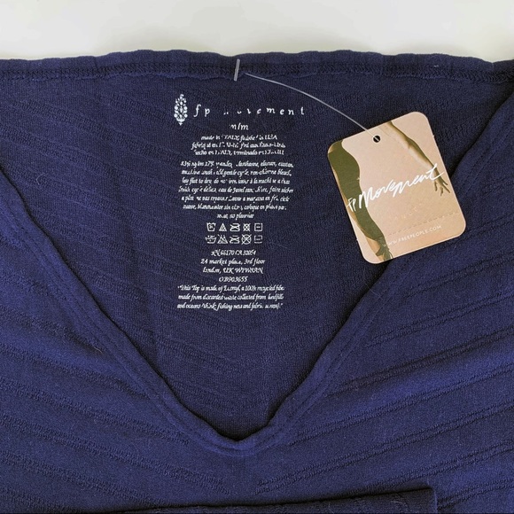 ❌SOLD IN BUNDLE❌ Free People Movement Gone Adrift Long Slee… - Picture 9 of 9